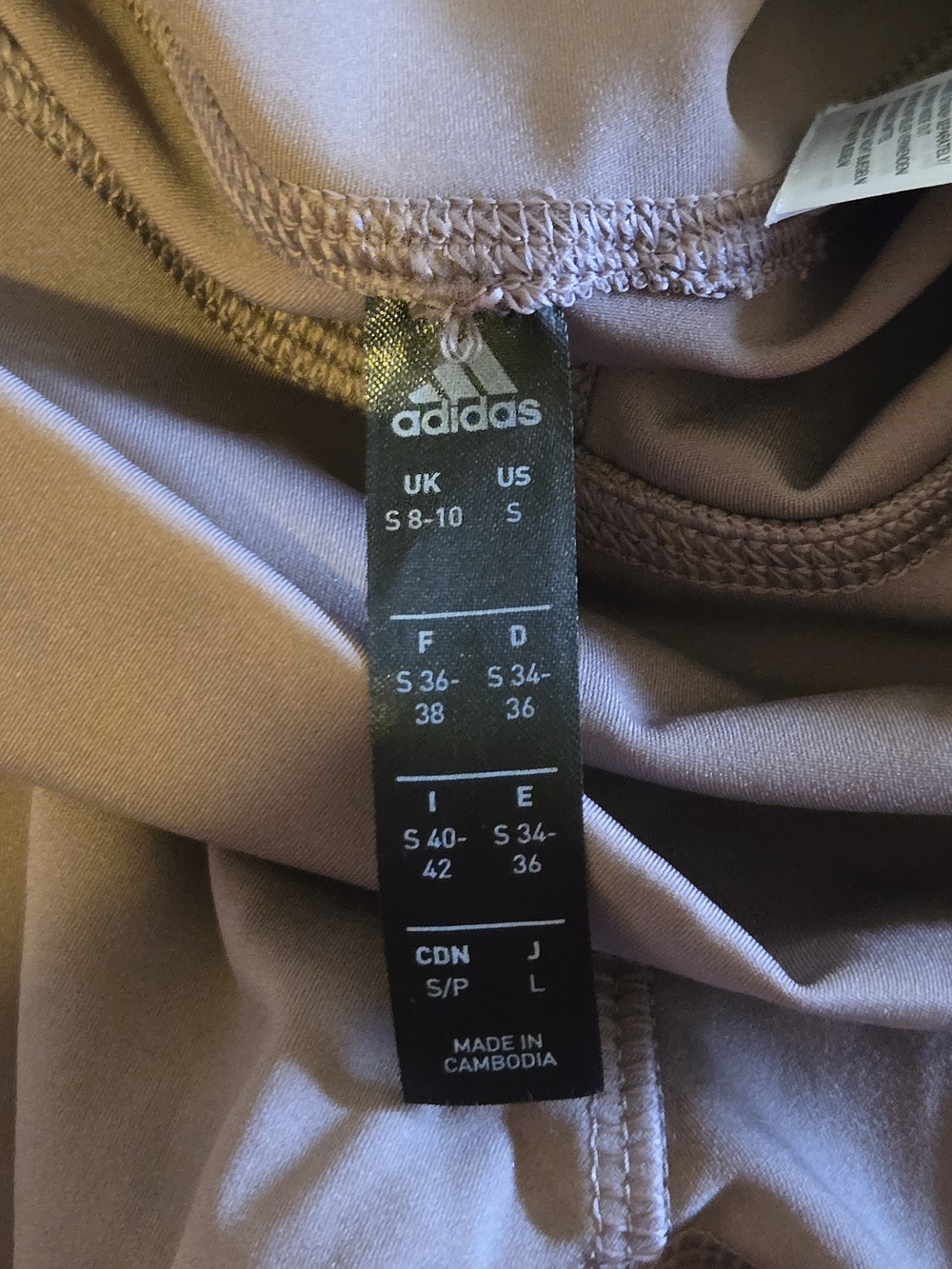 Adidas High-Waist Mauve Leggings – Comfortable Women’s Activewear - Picture 10 of 13